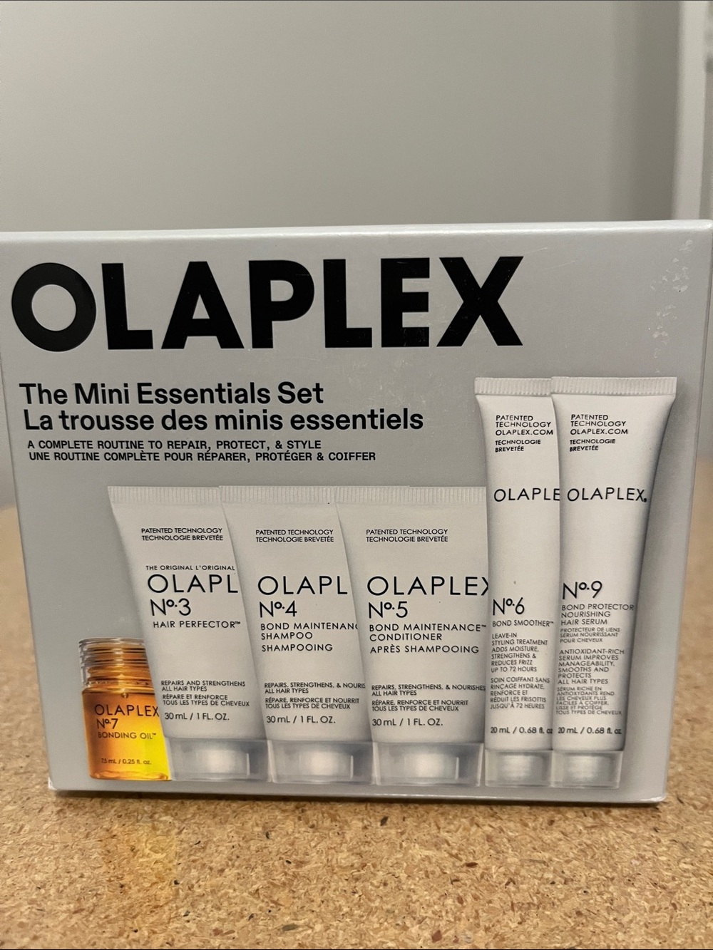 OLAPLEX Mini Essentials Set — White with Gold Accent